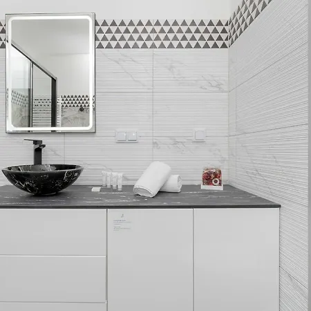 Modern Close To The In By Renters Apartment Gdansk